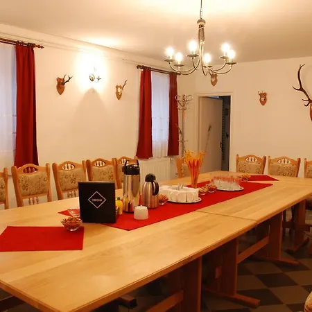 Bed & Breakfast Vaskapu Panzio 3*